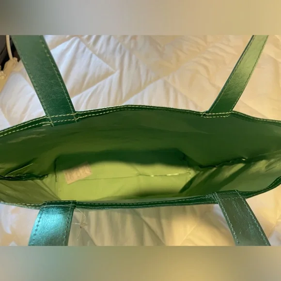 Metallic Green Tote Bag - Clinique - Picture 2 of 4